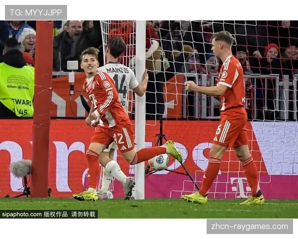 拜仁U19小将基亚拉16岁替补登场，成队史第二年轻出场球员